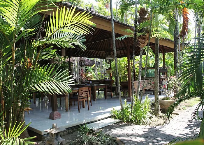 Hotel Bumi Ayu 3*
